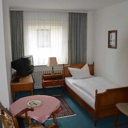 Guest house Cecilie 3*