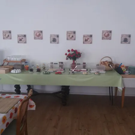 Guest house Cecilie 3*